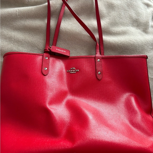 BRIGHT RED COACH PURSE - Picture 1 of 7